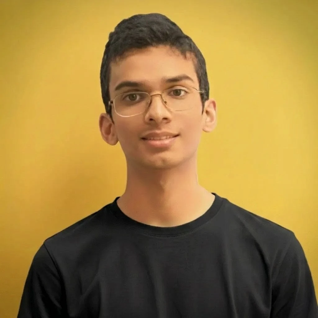 Chemitha Portrait, Chemitha Portfolio, Portfolio, Chemitha Sathsilu, Chemitha Sathsilu Withanarachchi, Founder, AI, Developer, Engineer, Fintech, Finanical, Vortasky, Chemitha, Sathsilu, Withanarachchi, Innovation, SEO